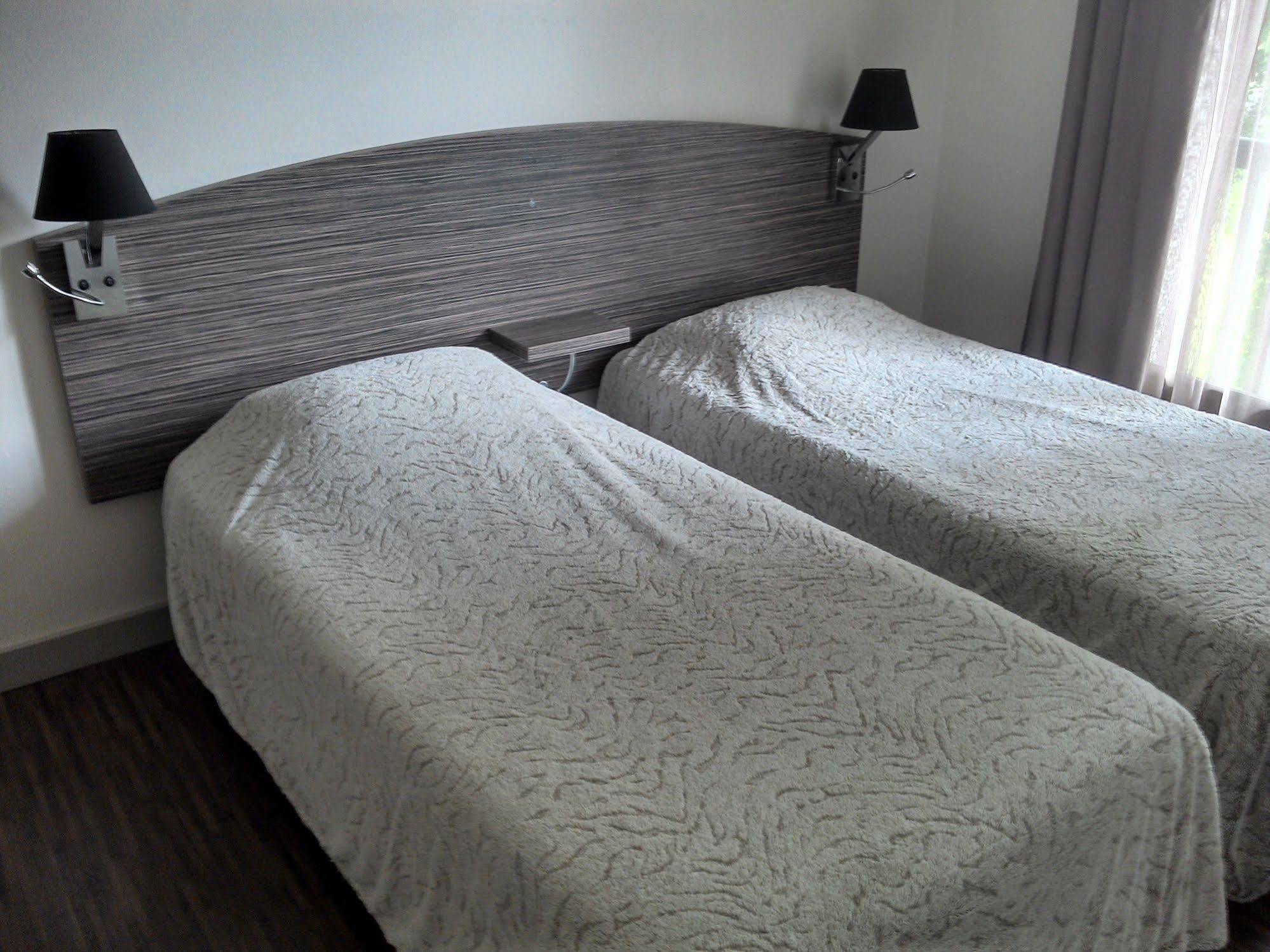 Acqs Hotel داكس المظهر الخارجي الصورة